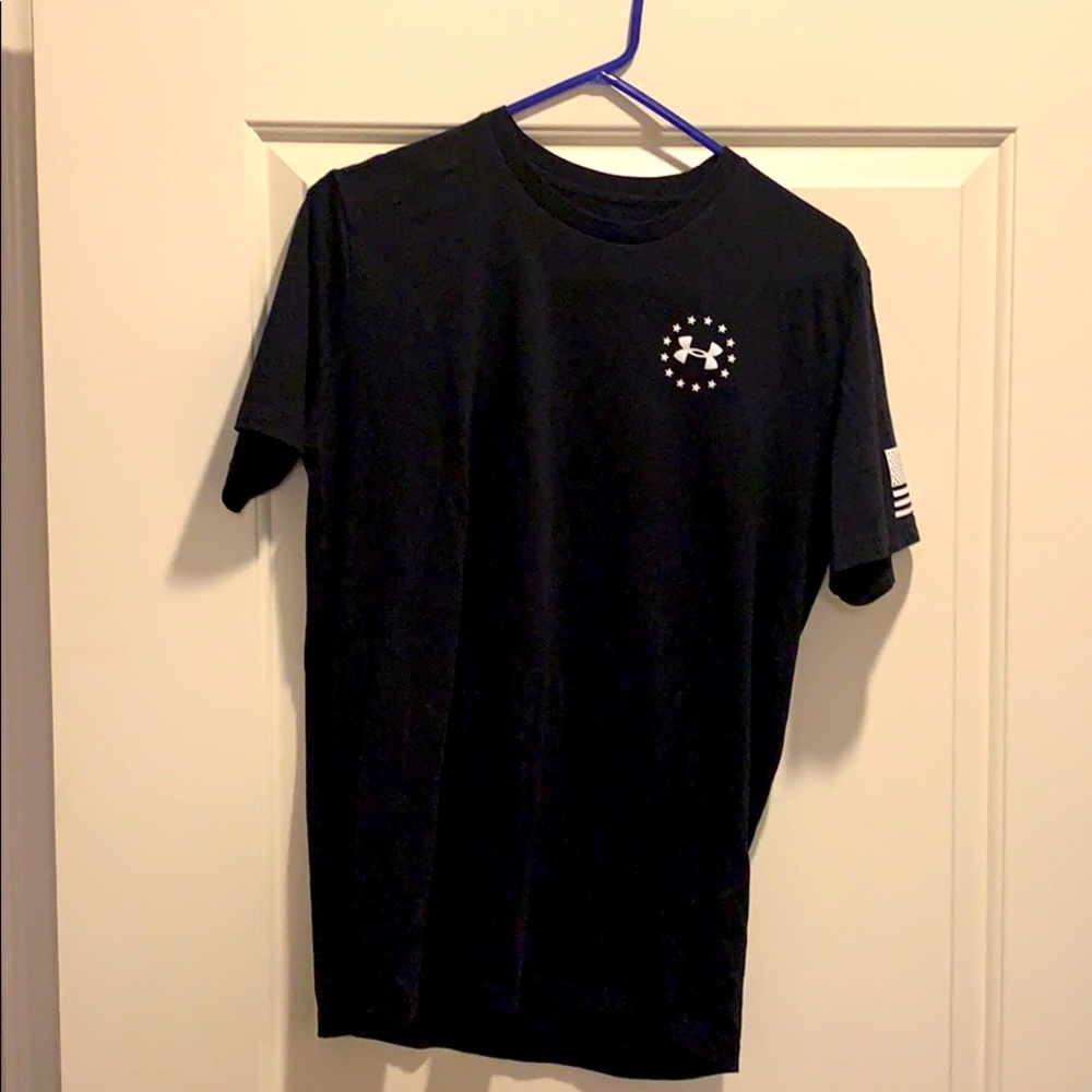 Under Armour Men’s Tee Shirt size medium